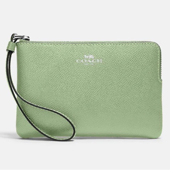Coach Handbags - Coach Zip Wristlet